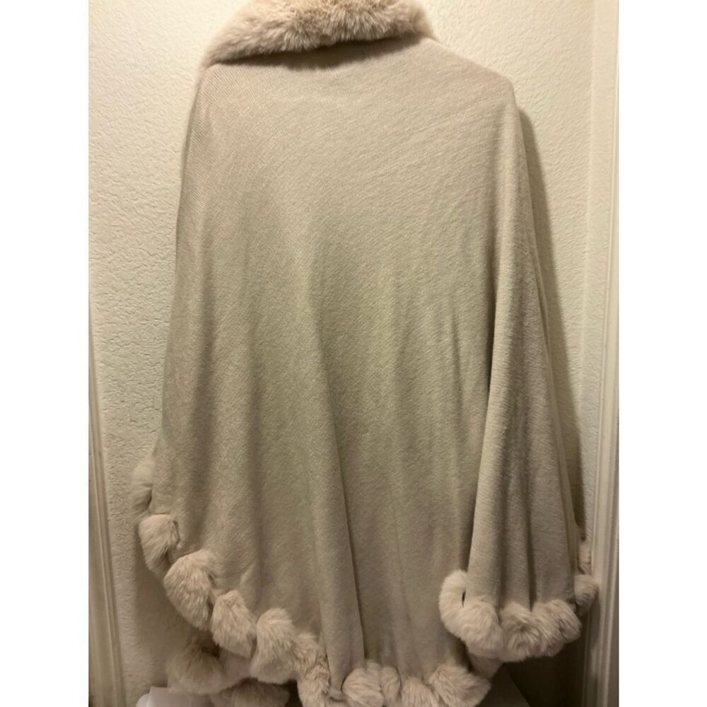 Cozy Cream Pom-Pom Poncho
Open Front Wrap Medium Small Large Acrylic - Picture 6 of 8